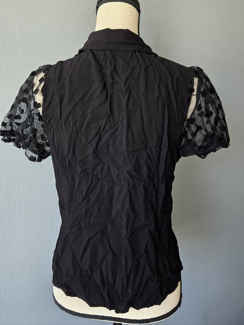 Black Flocked Heart Girls Woven Button-Up - Picture 5 of 7